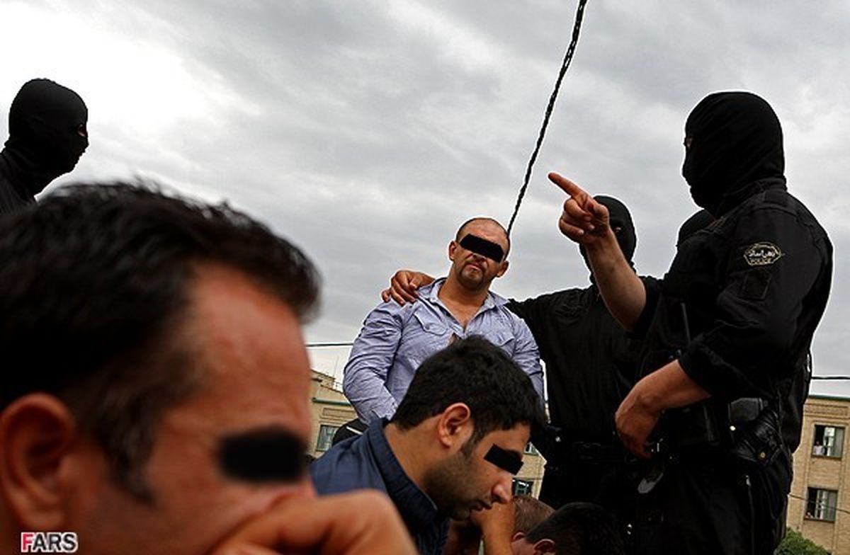 130 نفر از اراذل در دام پلیس/ تصاویر