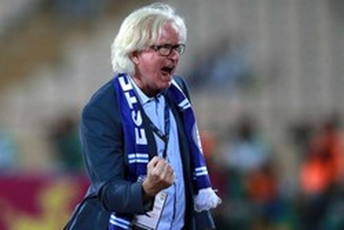 واکنش تند شفر به ضبط شدن پاسپورتش در فرودگاه