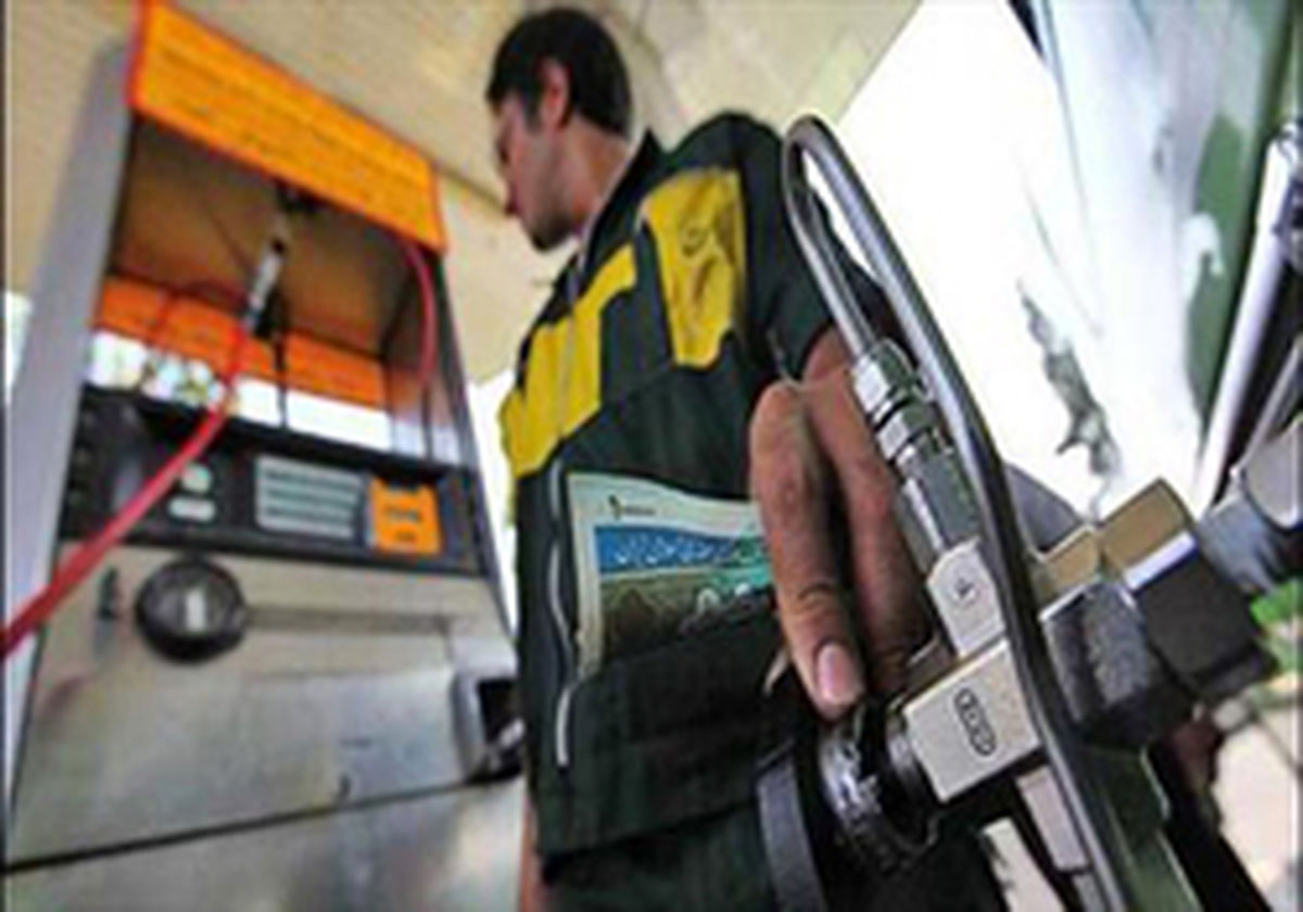 بنزین تا پایان سال گران نمیشود