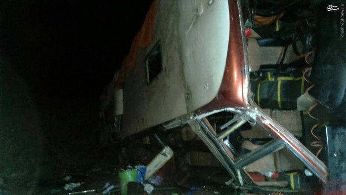 تصاویر: سقوط مرگبار اتوبوس در سیرجان