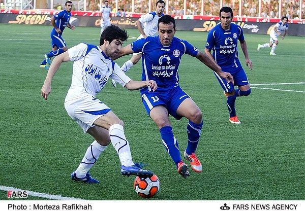 دیدار تیم فوتبال داماش و استقلال/تصاویر