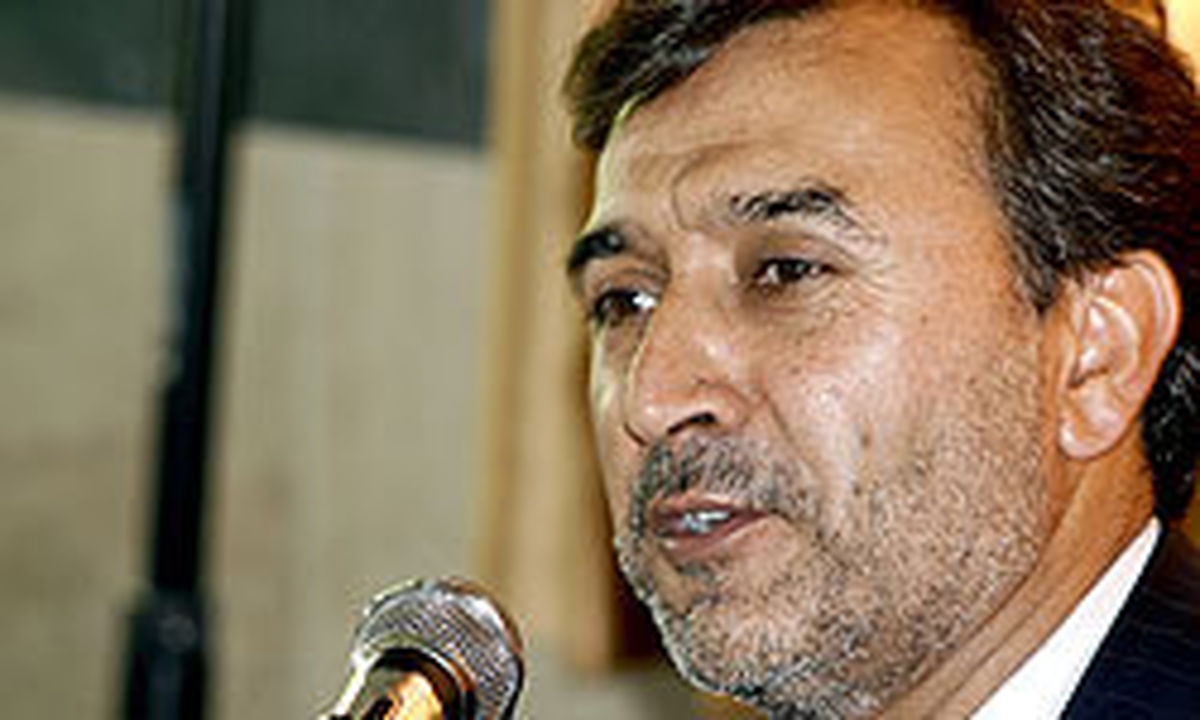 دهقان: در کنار دولت هستیم