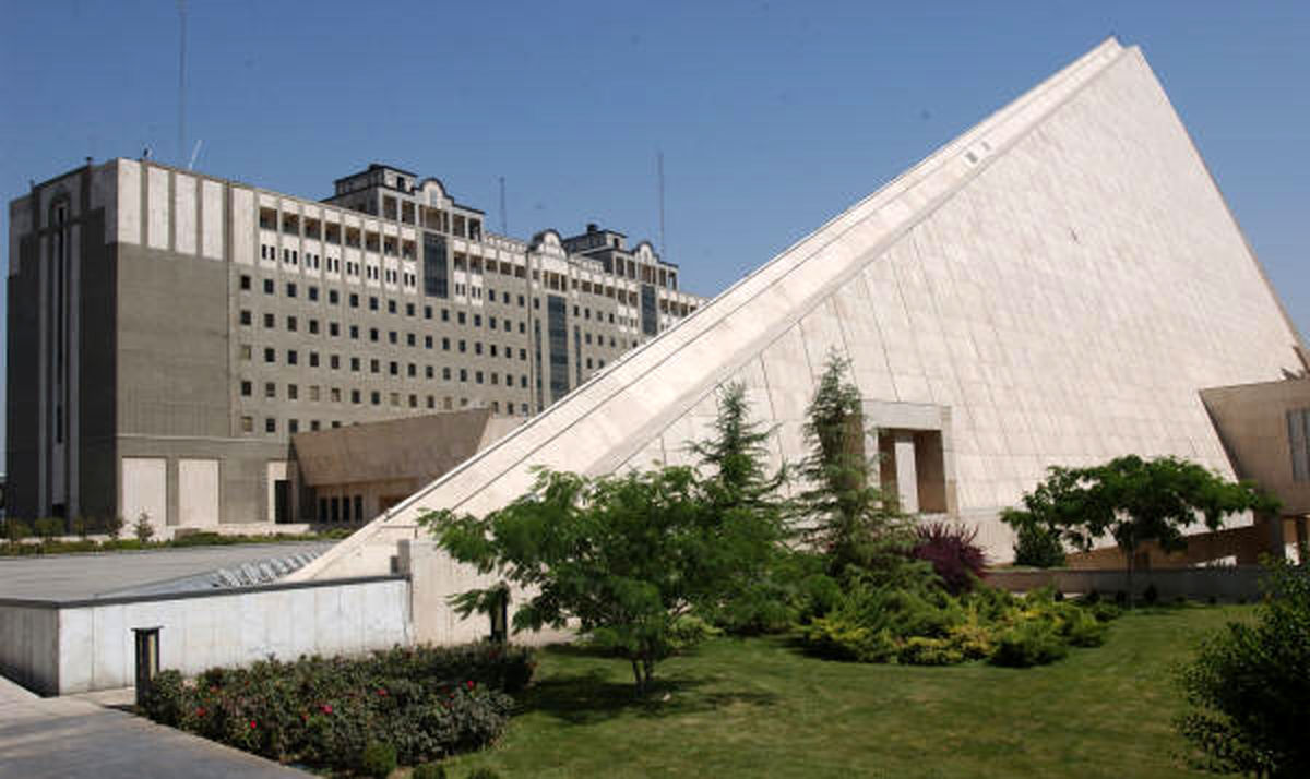 اصلاح طلبان کار برای مجلس دهم را آغاز کرده‌اند/ اصولگرایان از تجربه انتخابات ریاست جمهوری درس بگیرند