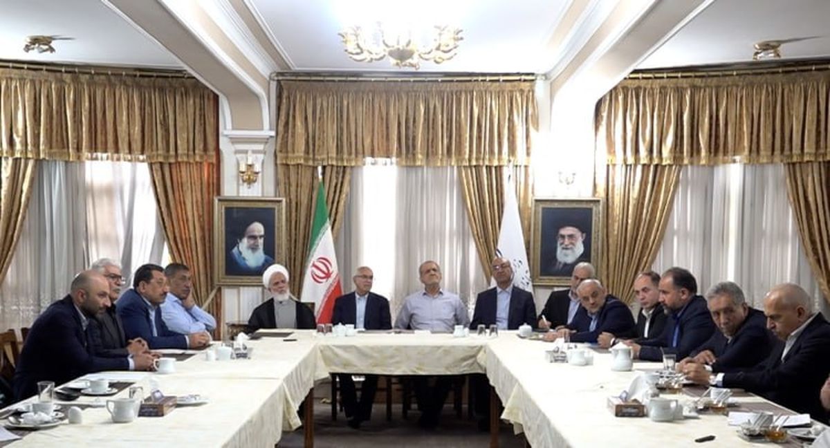 پزشکیان: مسیر برای شکوفایی ظرفیتهای تجاریهموارتر شود