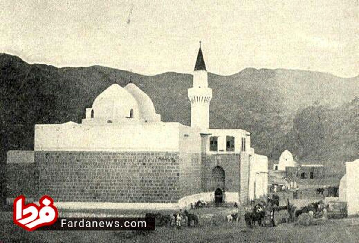 عکس: مقبره حضرت حمزه (ع) قبل از تخریب