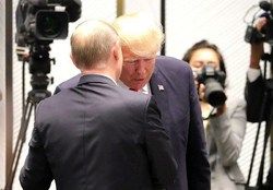 چرا ترامپ از گفت‌وگو با پوتین فرار کرد؟