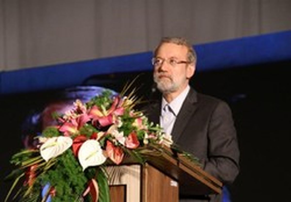 لاریجانی: ترامپ نشانی از بی‌آبرویی سیاسی است