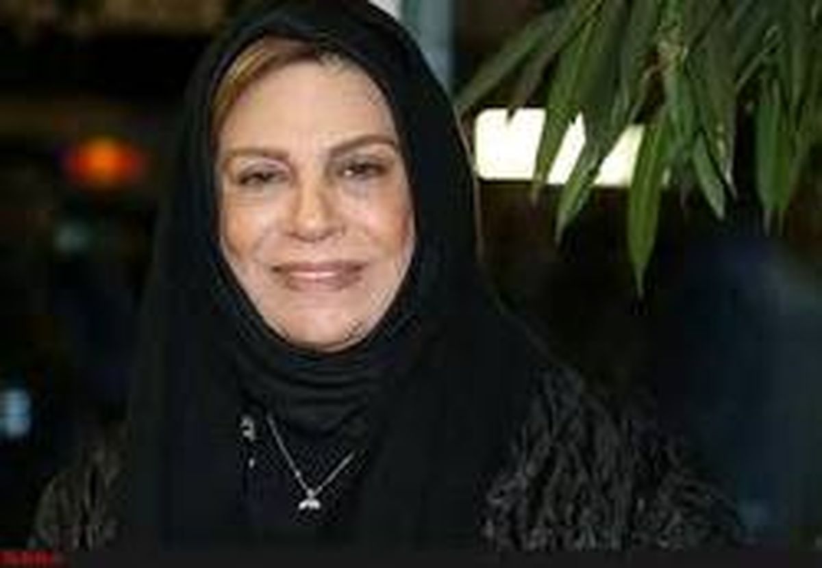 عکسی که خانم بازیگر بر سر مزار همسرش منتشر کرد