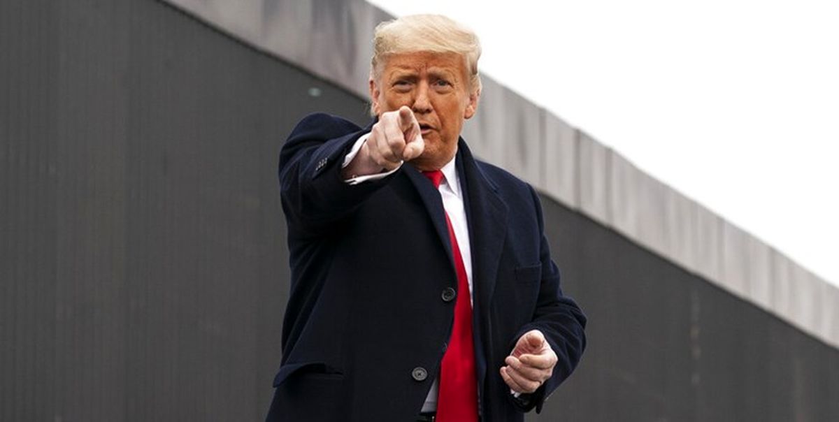 ترامپ: دولت بایدن شبیه احمقها به نظر میرسد