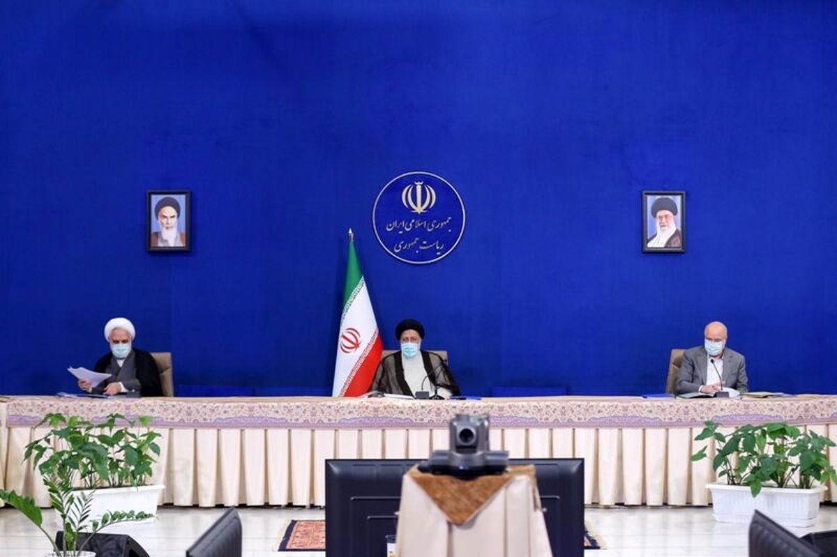 تصمیم‌گیری اصلاح ساختار بازار خودرو در جلسه سران قوا