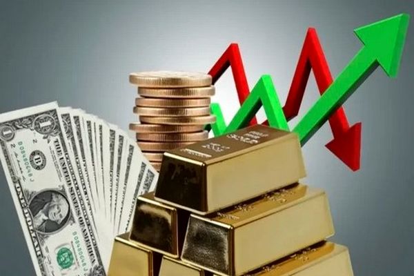 پیش‌بینی قیمت طلا و سکه شنبه ۱۵ آذر | آیا بازار دوباره صعودی می‌شود؟