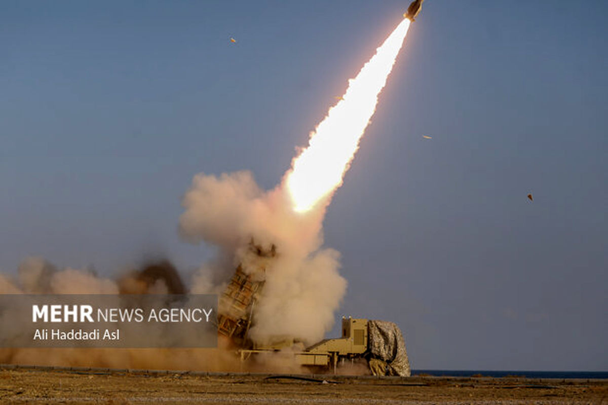 انهدام پهپادهای مهاجم توسط سامانه‌های «دزفول» و «مجید»