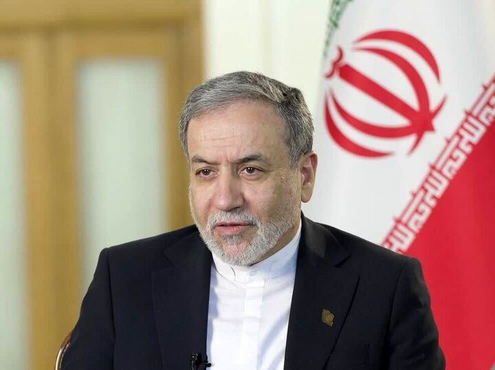 عراقچی: ما ایرانیان در برابر هیچ فشار یا تهدیدی سر خم نمی‌کنیم