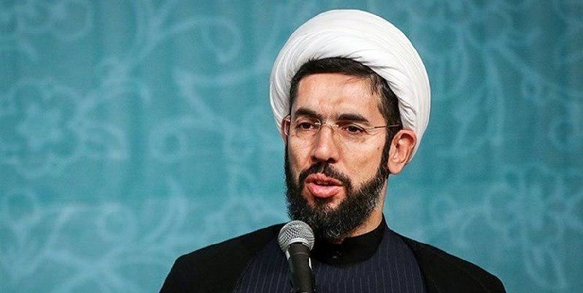  رستمی: اعطای مدرک دکتری به شیخ زکزاکی نشان‌دهنده کار مجاهدانه ایشان است