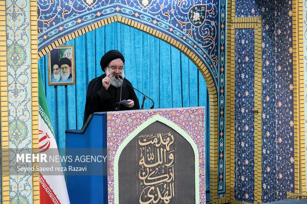 آیت الله خاتمی:سلاح ناموس حزب الله است