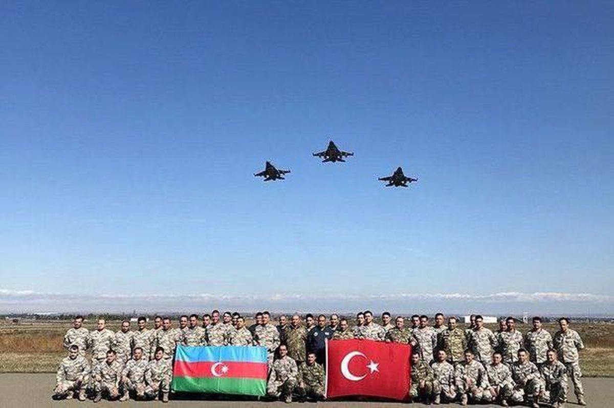 آغاز رزمایش مشترک جمهوری آذربایجان و ترکیه در نخجوان