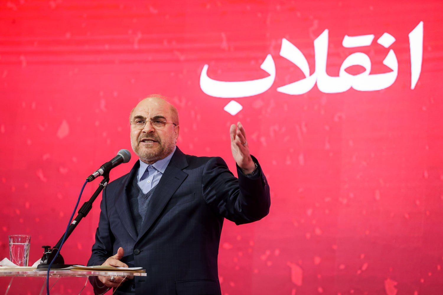 قالیباف: اشکالات و ضعف‌هایی وجود دارد ولی سریعترین راه برای رفع آنها انتخابات است/ 11 اسفند باید مشارکت را رقم بزنیم