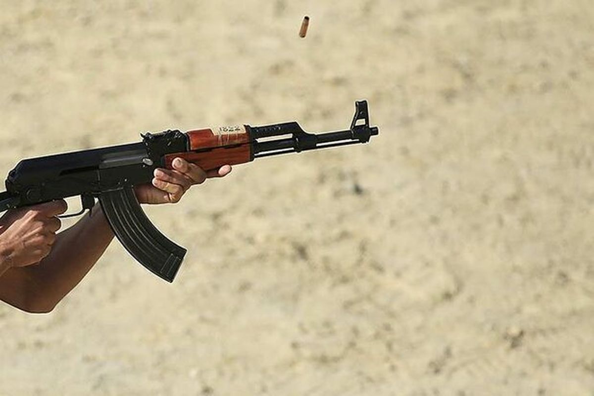 تیراندازی افراد ناشناس به منزل مقام دولتی در لرستان