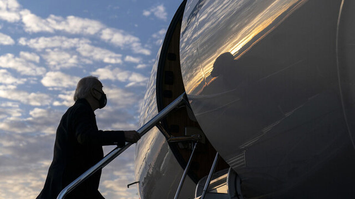 اخبار تحولات اوکراین/ بایدن به ‌کی‌یف می رود؟/گفت‌وگوی وزرای خارجه آمریکا و اوکراین/مخالفت ماکرون با اتهام نسل کشی در اوکراین 