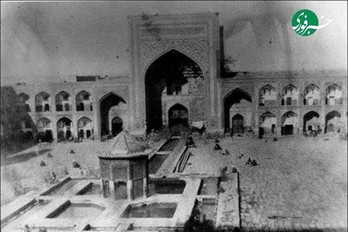 تصویری از اولین عکس حرم مطهر امام رضا (ع)