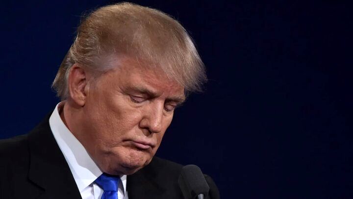 ترامپ با یک «پرتره» از خودش متنفر شد! + عکس