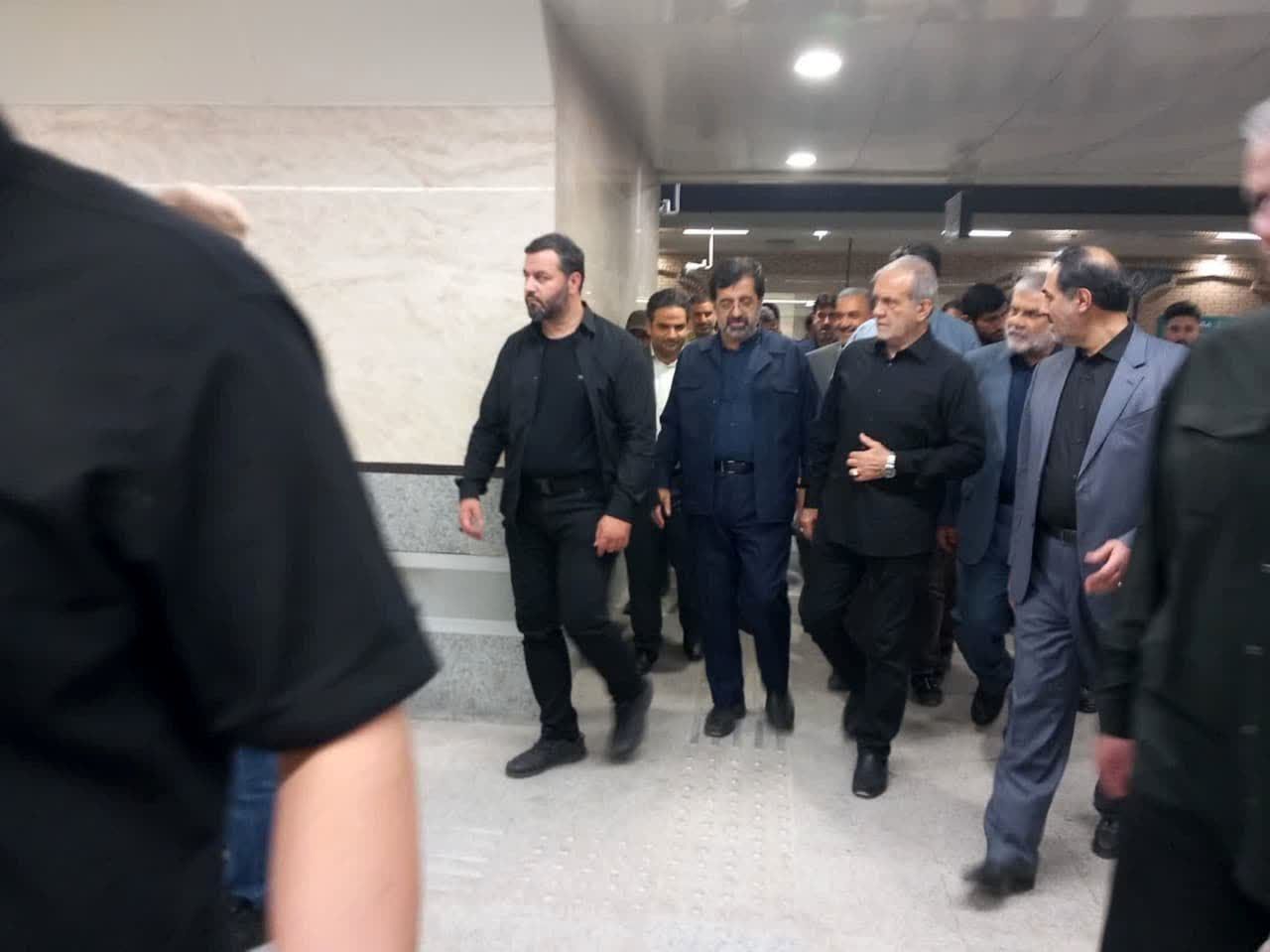 بازدید رئیس‌جمهور از پروژه متروی قم