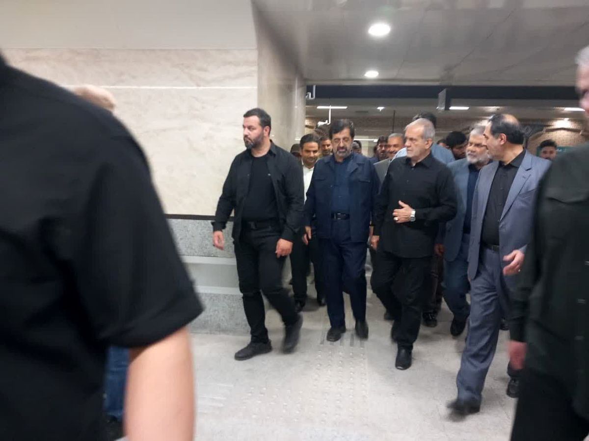بازدید رئیسجمهور از پروژه متروی قم
