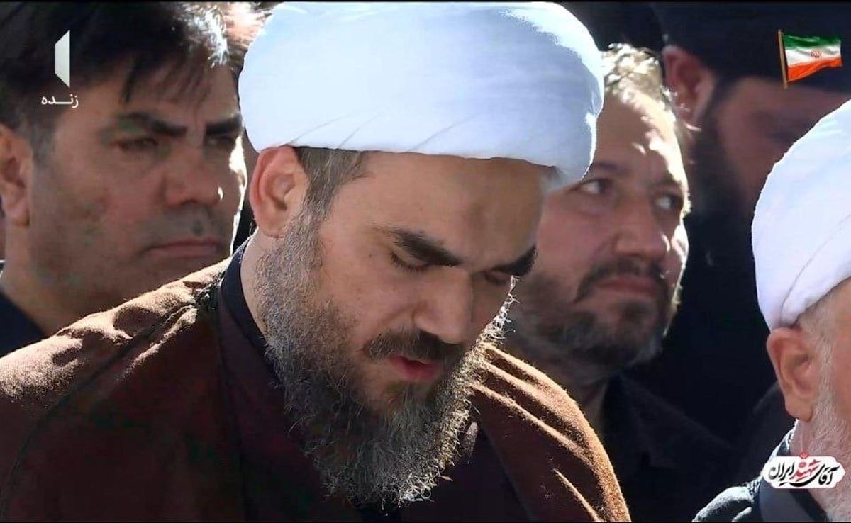 فیلم نماز بر پیکر زهرای کوچولو و قابی دردناک از پدر 