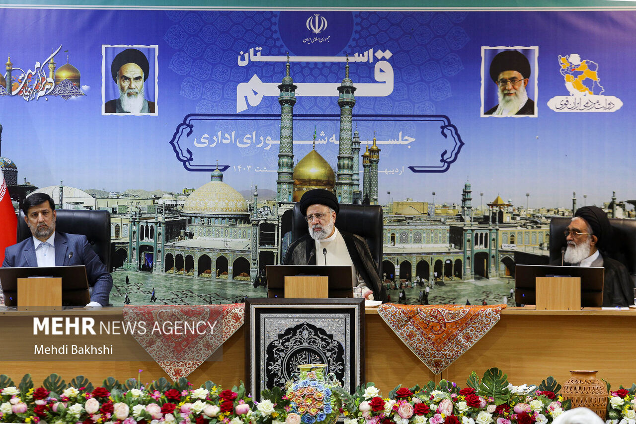 تصاویر: جلسه شورای اداری استان قم با حضور رئیسی