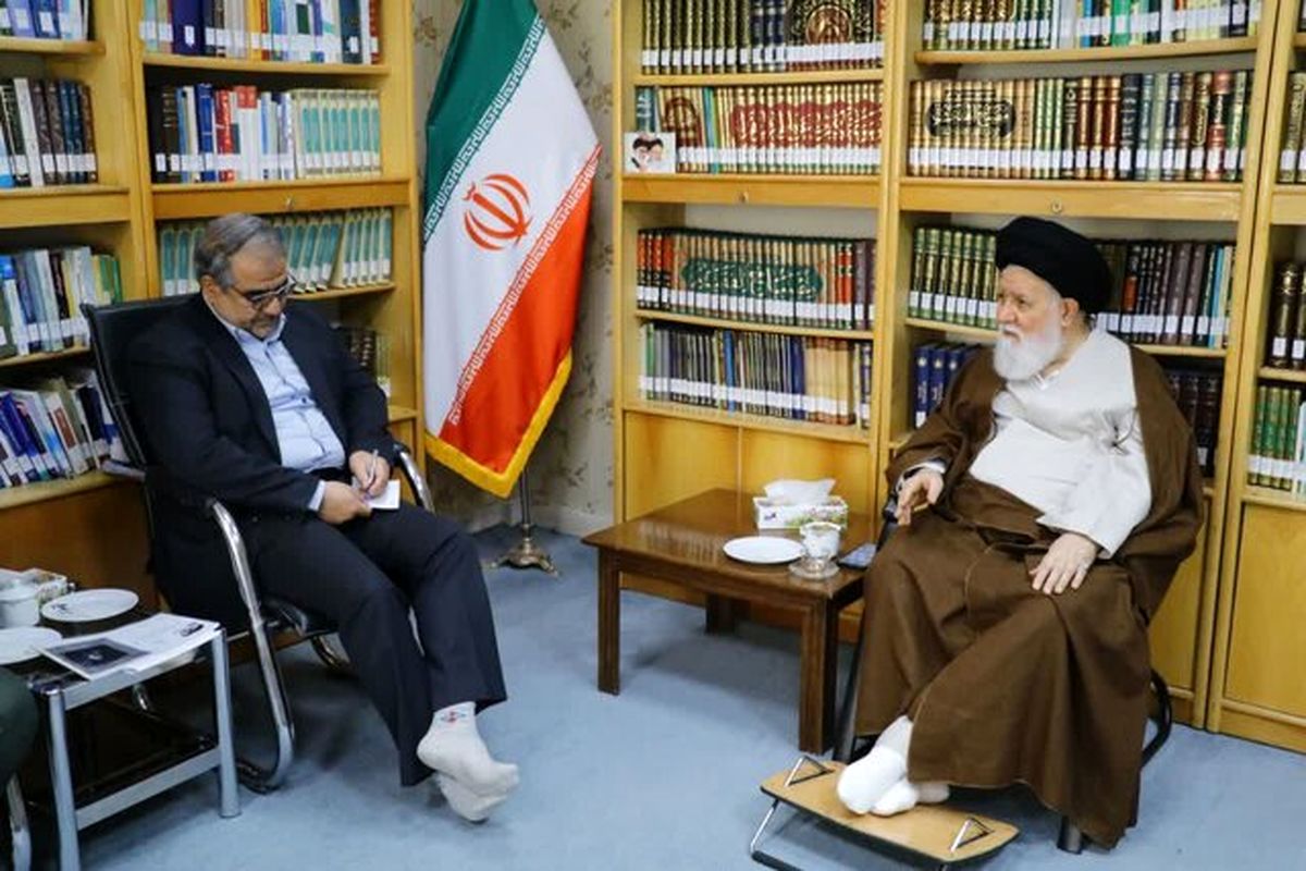 علم‌الهدی: اجازه ندهید مصلحت‌اندیشی، شمشیر نظارت را کُند کند