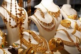 غافلگیری شبانه با قیمت سکه و طلا ۳ اسفند ۱۴۰۴ | قیمت طلای ۱۸ عیار اعلام شد