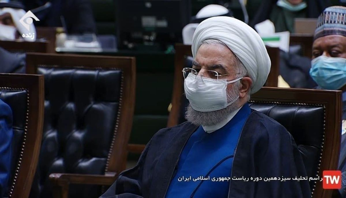 تصویری از حسن روحانی در مراسم تحلیف 