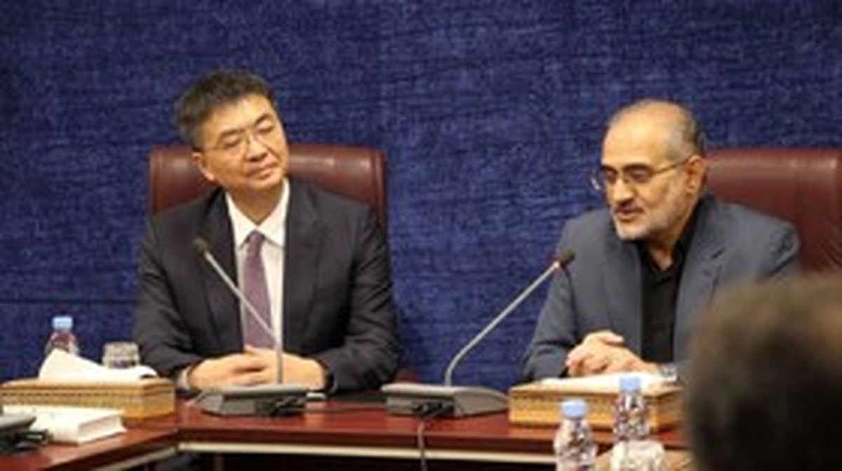 حسینی: معتقدیم قرن ۲۱، قرن آسیا است