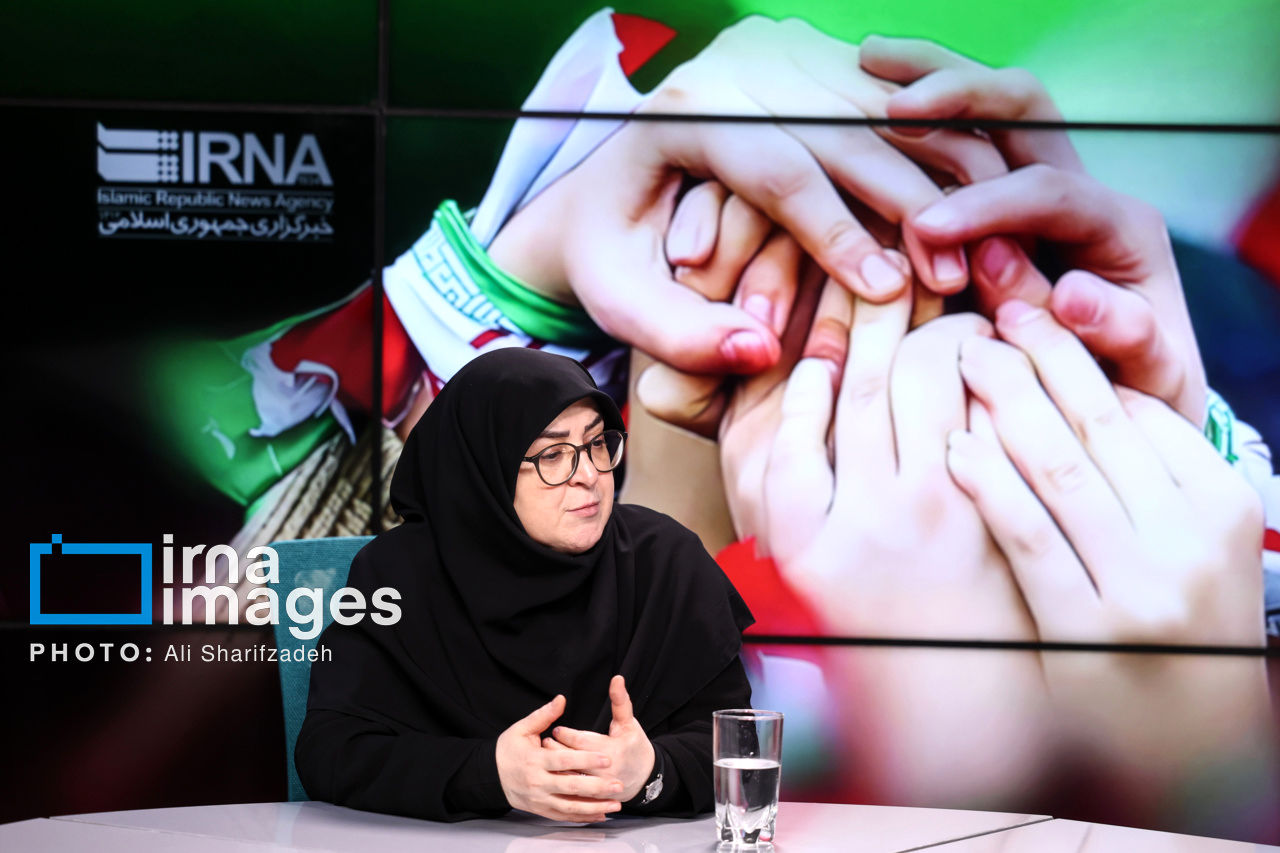 مهاجرانی:در این جنگ هم به دشمن ضربات سنگینی زدیم و هم متحمل خساراتی شدیم