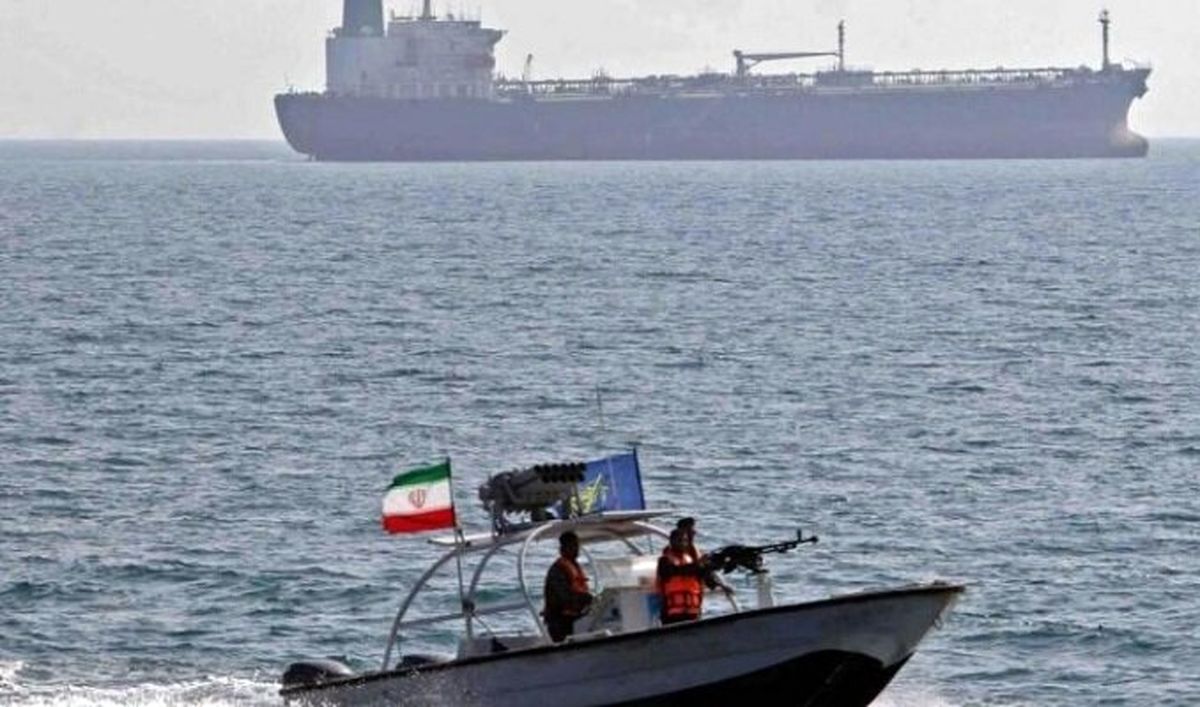 شکست محاصره دریایی آمریکا /۵ نفتکش خالی وارد بنادر نفتی ایران شدند