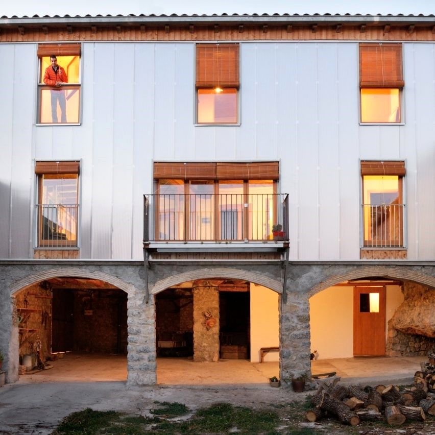 معرفی گروه تولیدی صنعتی سالار فایبر