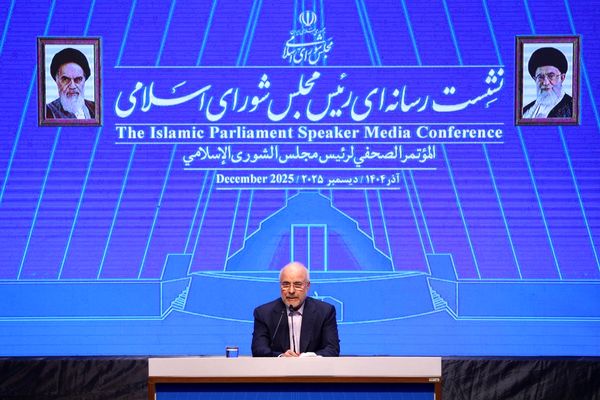 قالیباف: برنامه هفتم افزایش سهم بهره‌وری در رشد ۸ درصدی را دنبال می‌کند