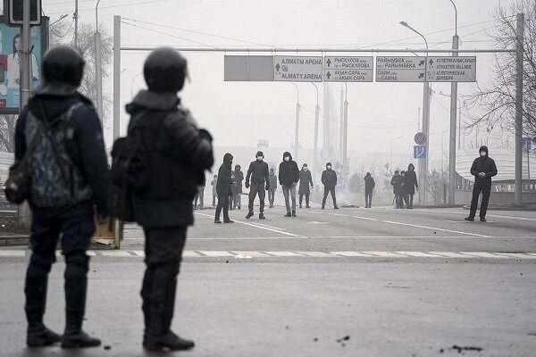 تحولات قزاقستان/تصرف اقامتگاه رئیسجمهور قزاقستان