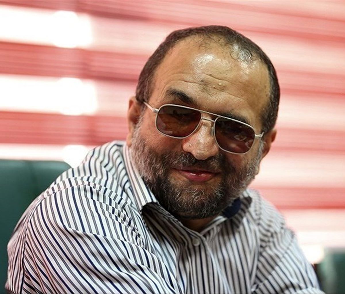 مجتبی شاکری: قوه قضائیه باید به پرونده واگذاری 170 ملک در شورای پنجم ورود کند