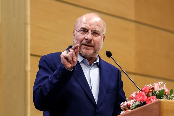 قالیباف: از آقای دبیر برای تربیت درست کشتیگیران سپاسگزارم