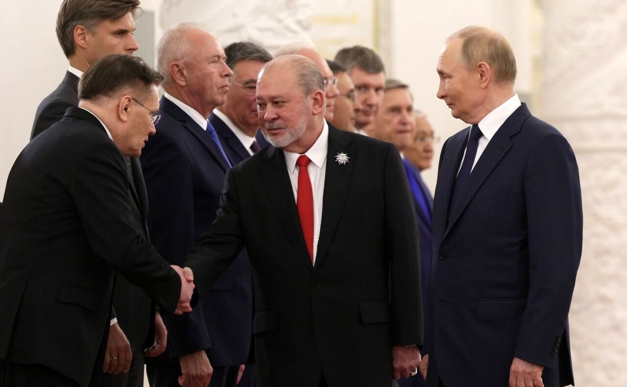 در دیدار پادشاه مالزی با پوتین چه گذشت؟