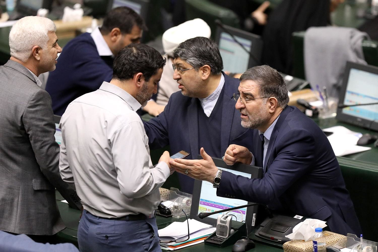 تصاویر صحن علنی مجلس ۱۸ دی ماه ۱۴۰۱