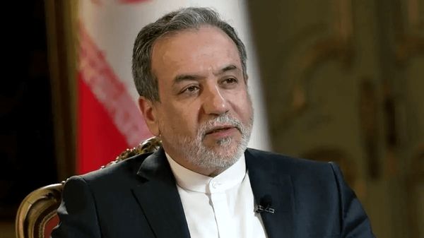 عراقچی: پرچم مذاکره و دیپلماسی هیچگاه از دست ما نیفتاده است