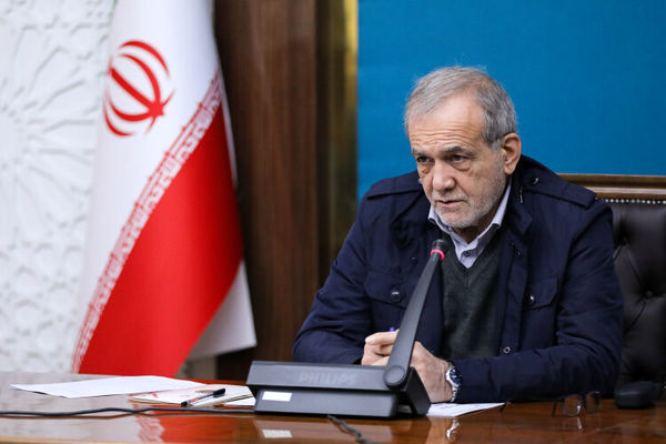 پزشکیان: اقدامات دولت برای گسترش انرژی‌های پاک بی سابقه است