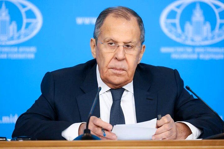 لاوروف خواستار حل‌وفصل بحران تنگه هرمز توسط آمریکا شد