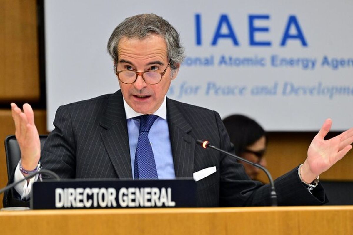 گروسی کمی «ادب» شد!