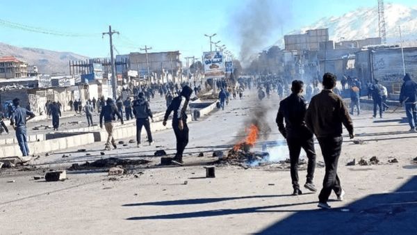 ۲ شهید و ۳۰ مجروح در حمله مسلحانه به پلیس در لردگان