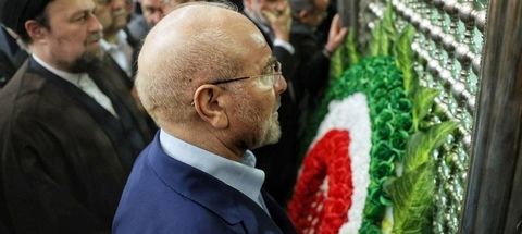 قالیباف و نمایندگان با آرمان‌های انقلاب تجدید میثاق کردند