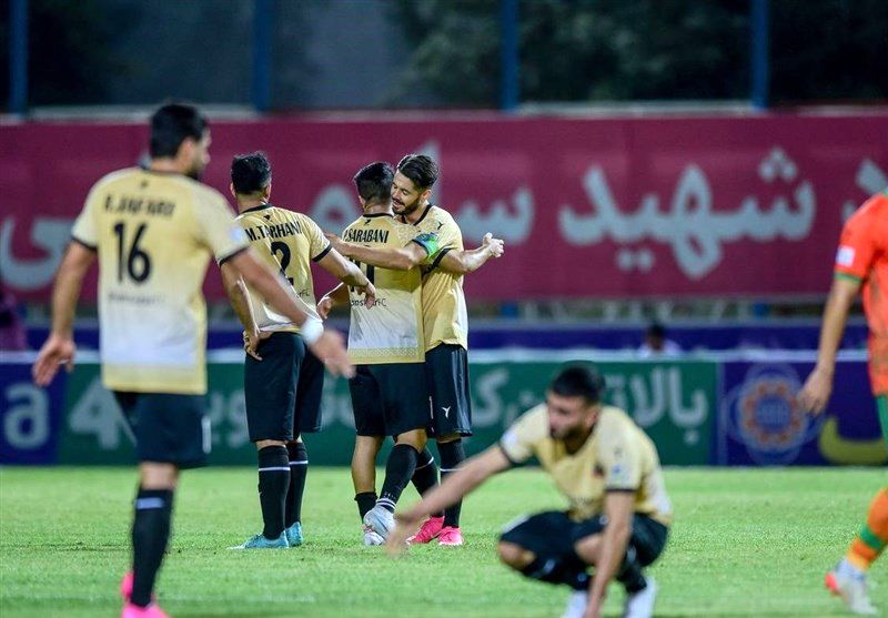 بخشش کسر ۳ امتیاز از شمس‌آذر