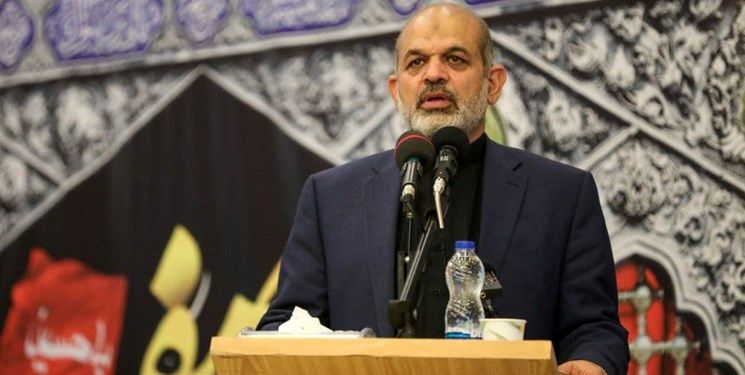 وزیر کشور: محدودیتهای کرونایی ادامه دارد